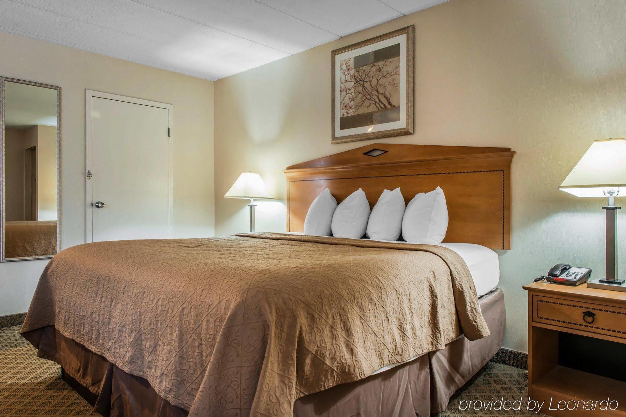 Quality Inn & Suites Fairview  Esterno foto