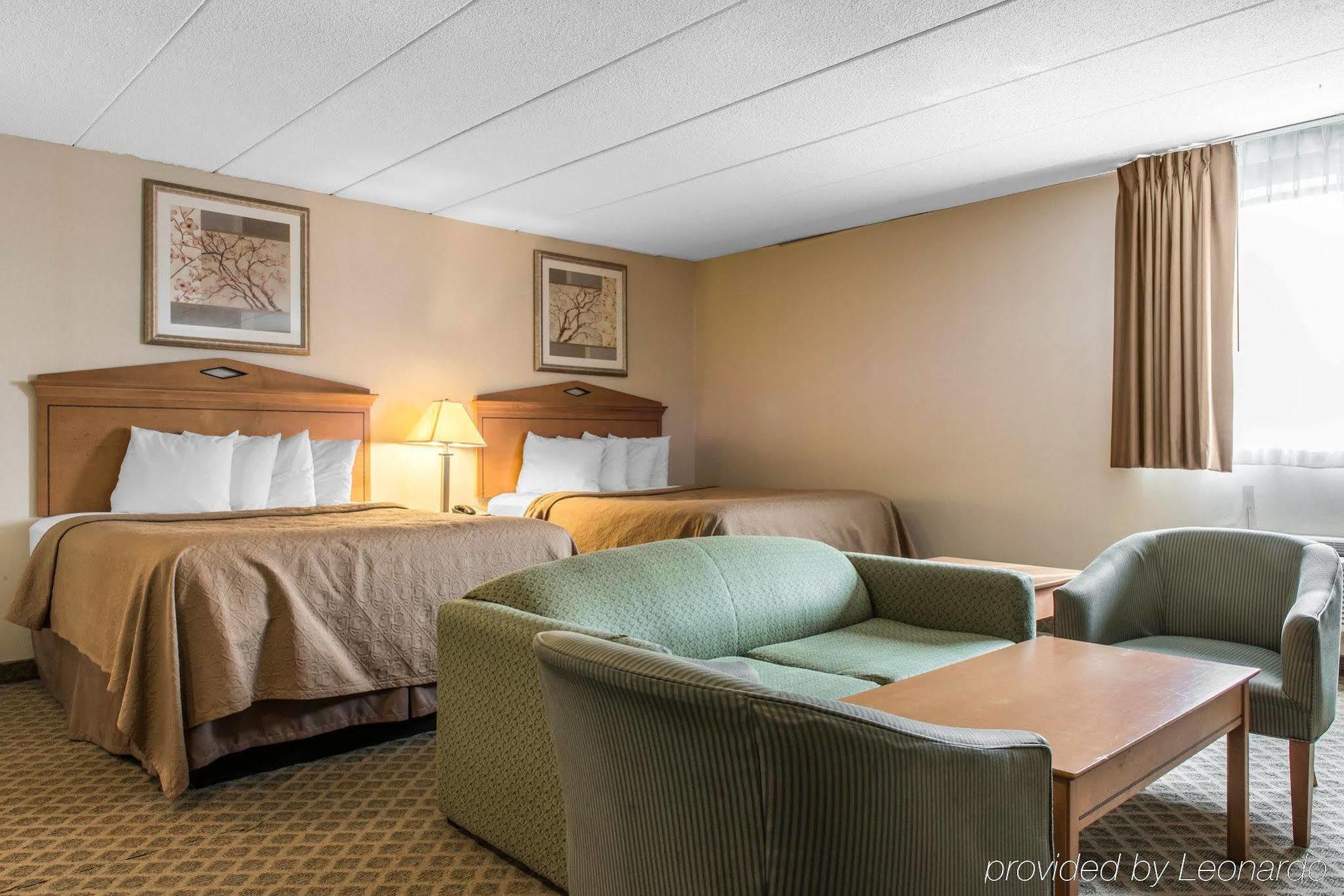 Quality Inn & Suites Fairview  Esterno foto