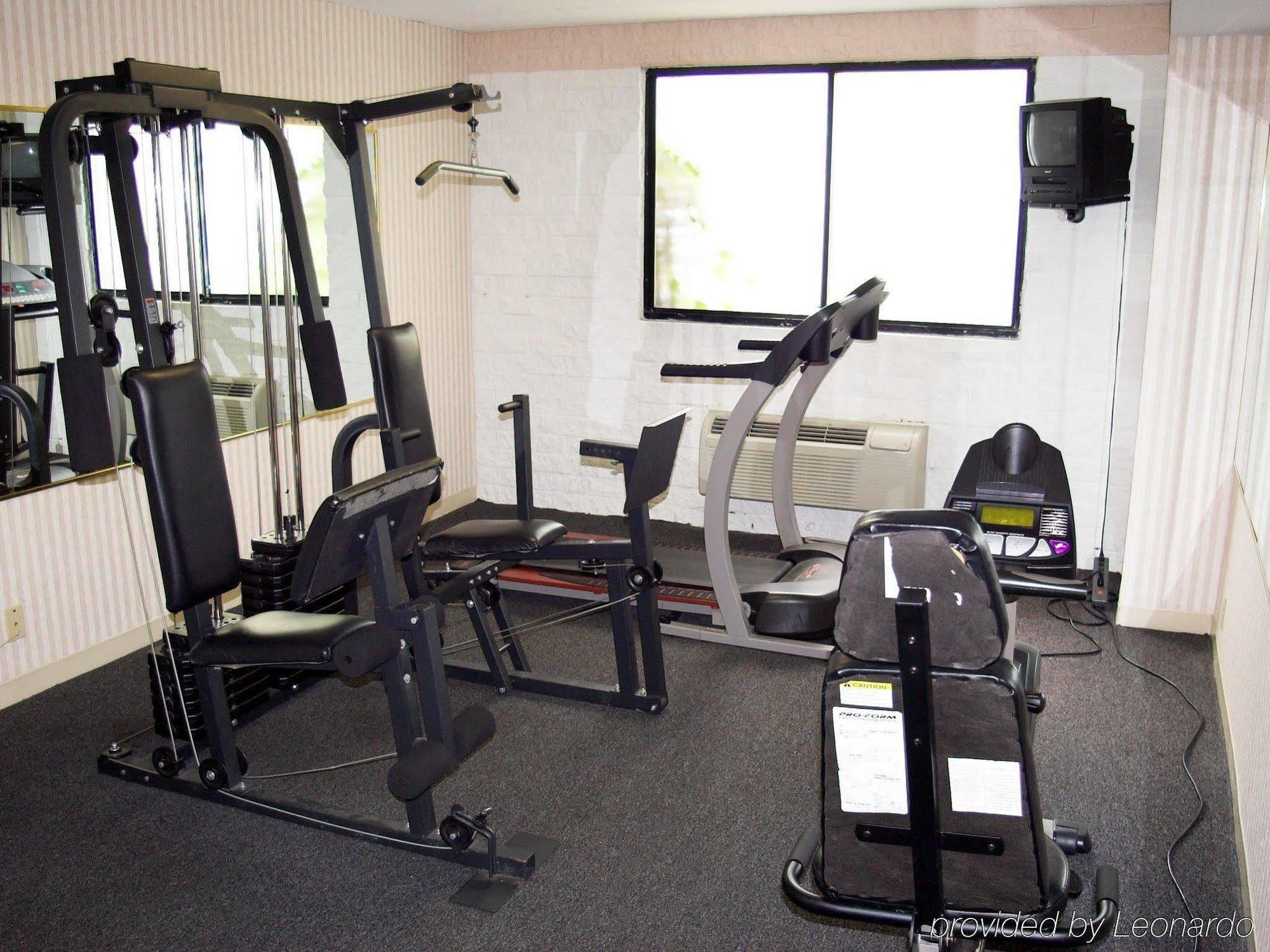 Quality Inn & Suites Fairview  Esterno foto